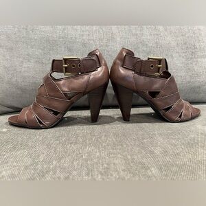 COACH Harah Sandals Brown Leather Straps Almond Peep Toe Buckle Cone Heels 10B